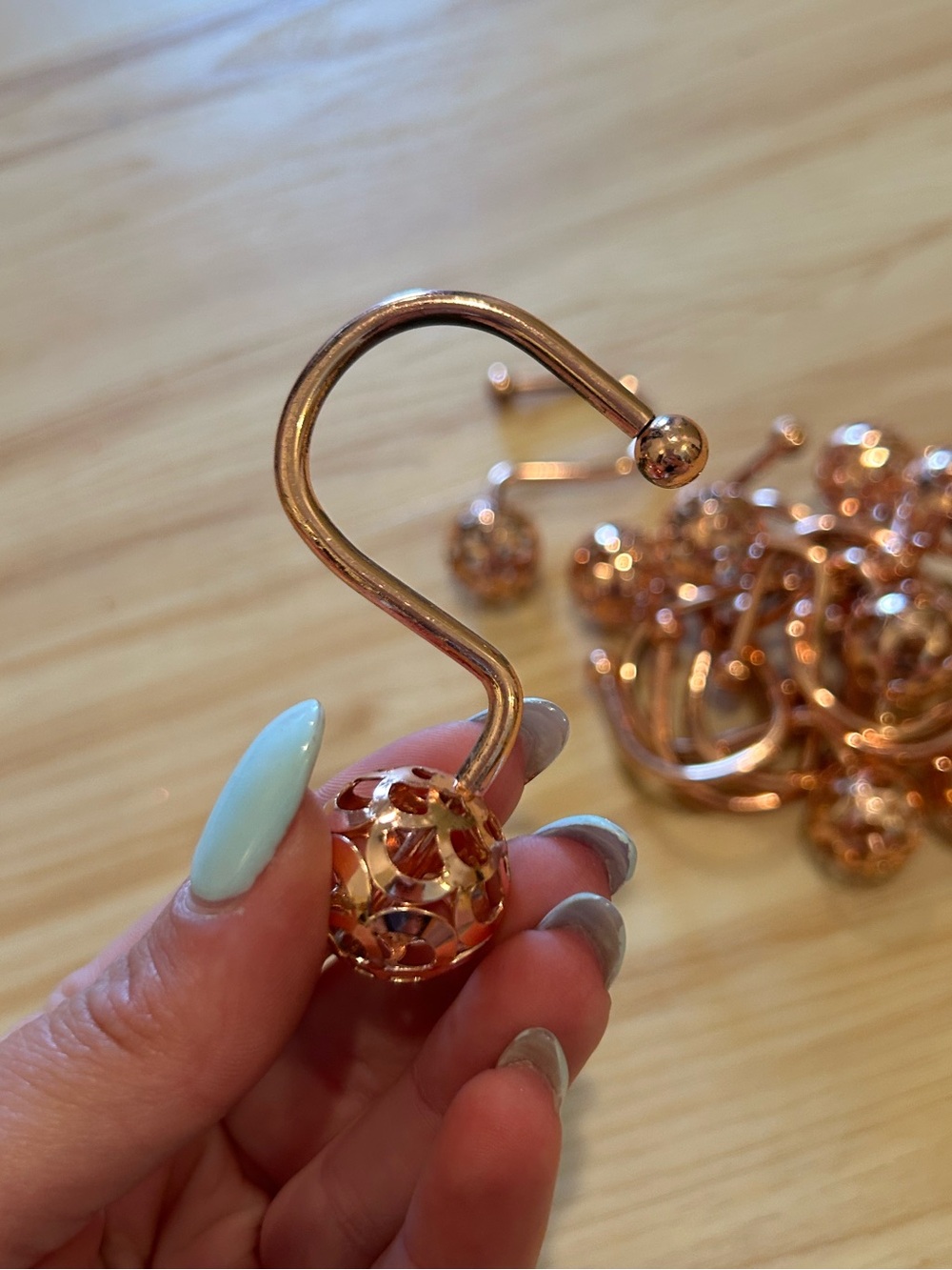 🚿Set of 12 rose gold shower hooks